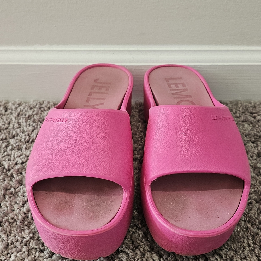 LEMON JELLY Size 39  European Hot PINK {Umbox}